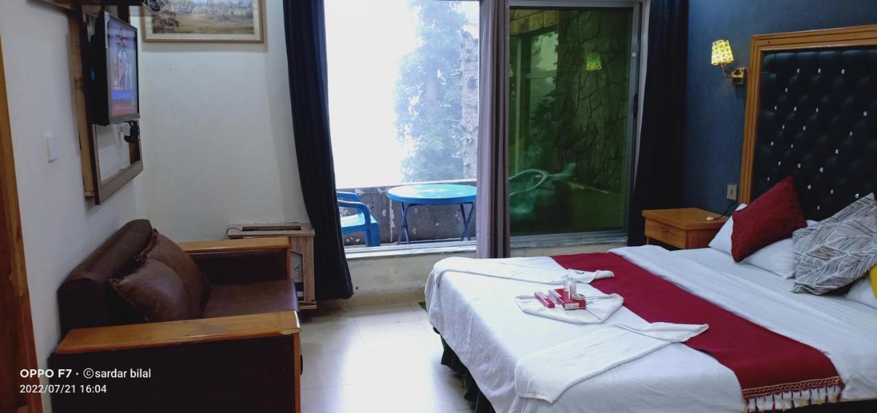 Hotel Al Azeem อยูเบีย ภายนอก รูปภาพ