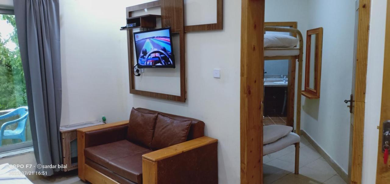 Hotel Al Azeem อยูเบีย ภายนอก รูปภาพ