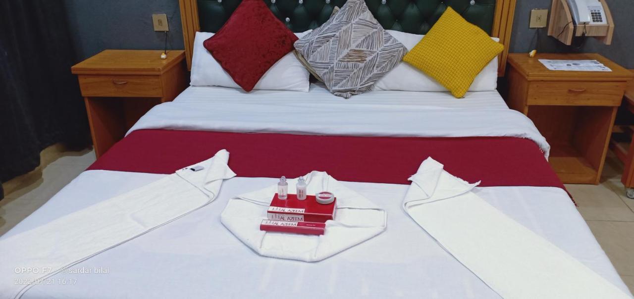 Hotel Al Azeem อยูเบีย ภายนอก รูปภาพ